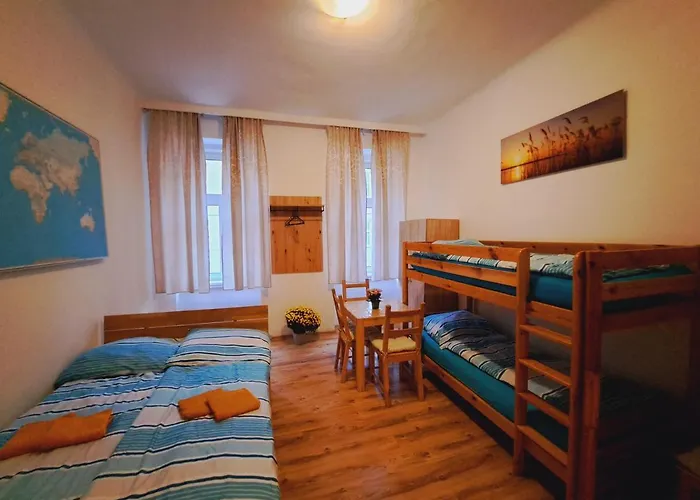 Daire Astoria 10 Minutes To Downtown Long Term Also Possible Viyana